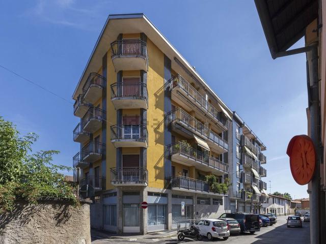 Appartamento in vendita a Cerro Maggiore, Lombardia