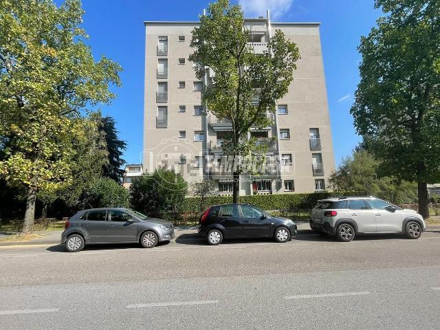 Appartamento in vendita a Valera, Varedo