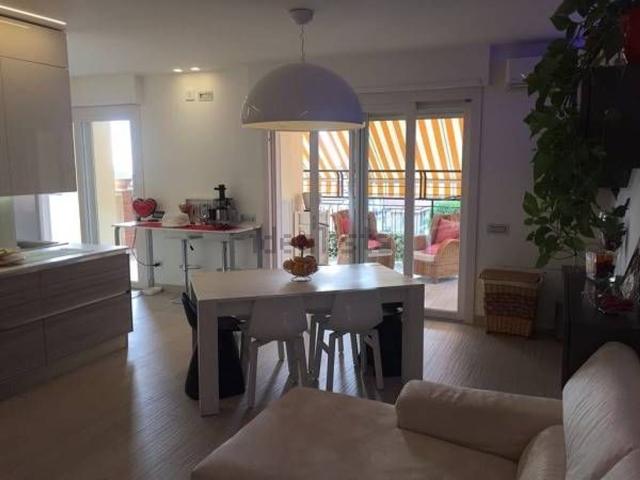 Appartamento in vendita a Casabianca, Marche