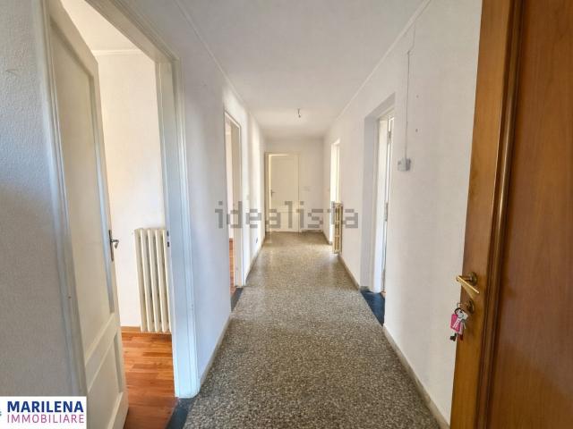 Appartamento in vendita a Charvensod, Aosta