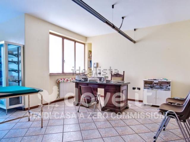 Appartamento in vendita a Casnigo, Lombardia