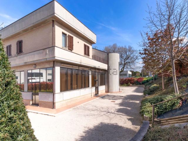 Appartamento in vendita a Marche, Macerata