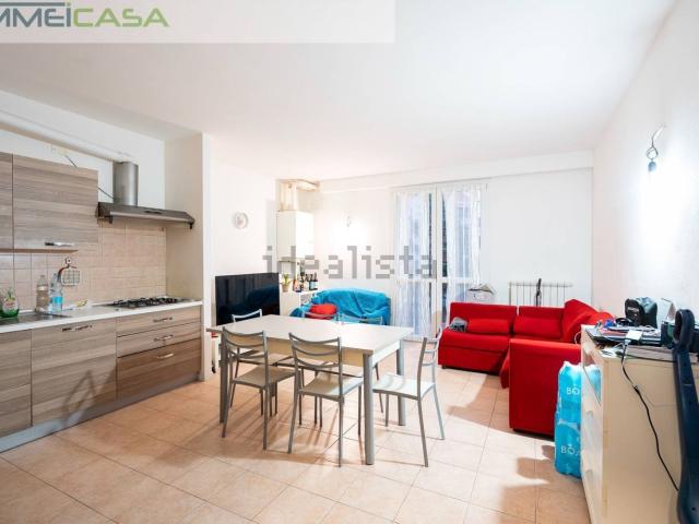 Appartamento in vendita a Modena, Reggio Emilia