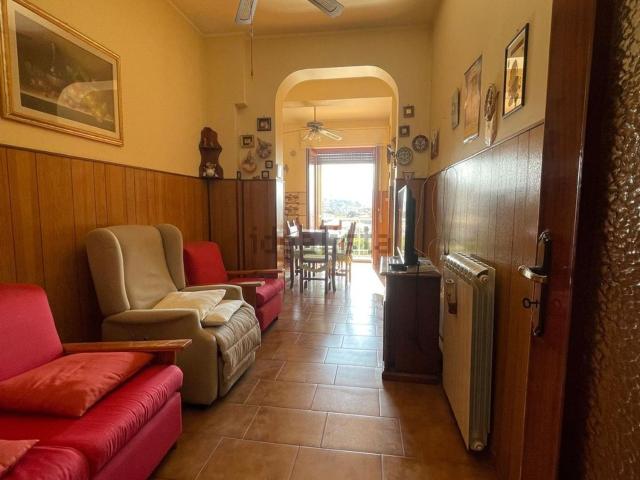 Appartamento in vendita a Gallico Marina, Calabria