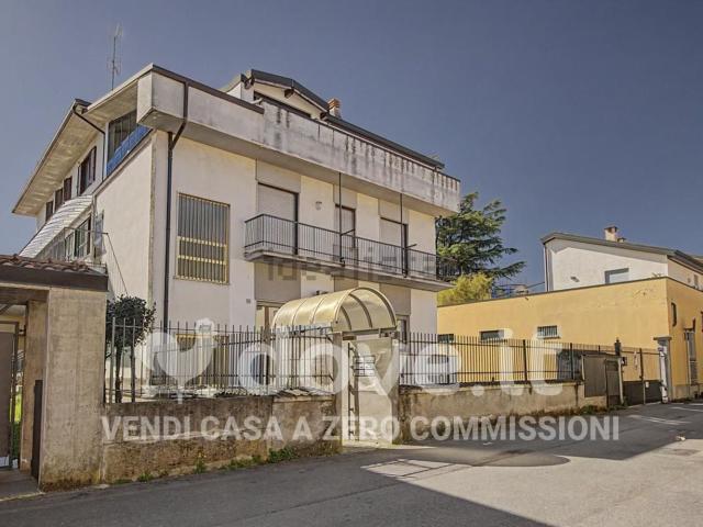 Appartamento in vendita a Treviglio, Bergamo