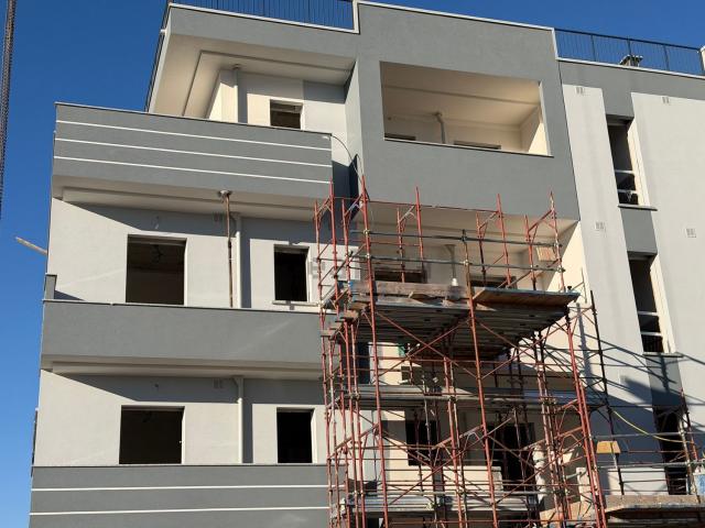 Appartamento in vendita a Carugate, Lombardia