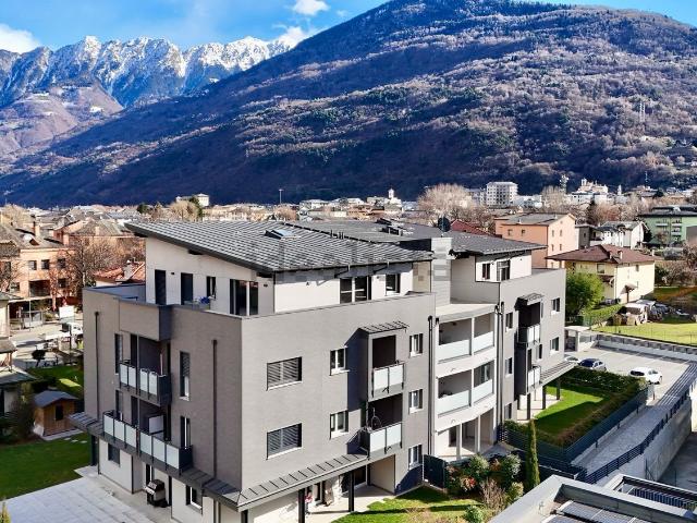 Appartamento in vendita a Morbegno, Lombardia