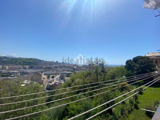 Appartamento in vendita a Medio Ponente, Serra Riccò