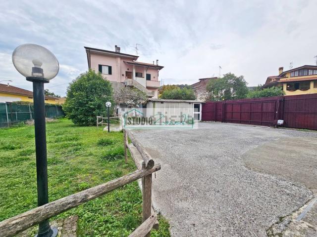 Appartamento in vendita a Massarosa, Toscana