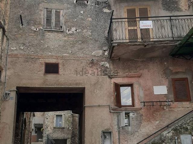 Appartamento in vendita a Scurcola Marsicana, L'aquila