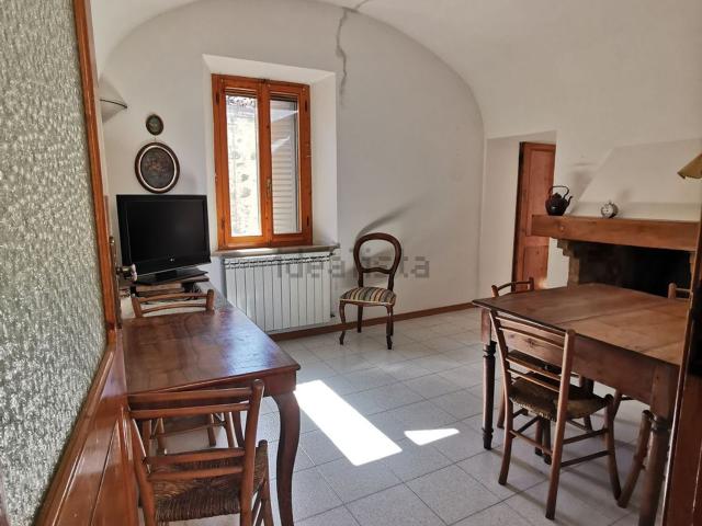 Appartamento in vendita a Murlo, Toscana