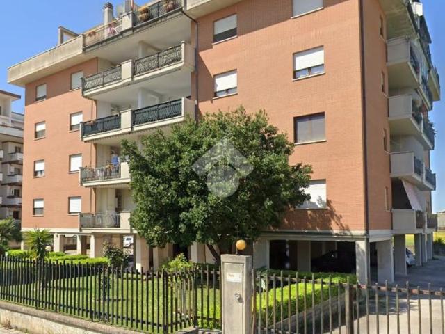 Appartamento in vendita a Pontinia, Lazio