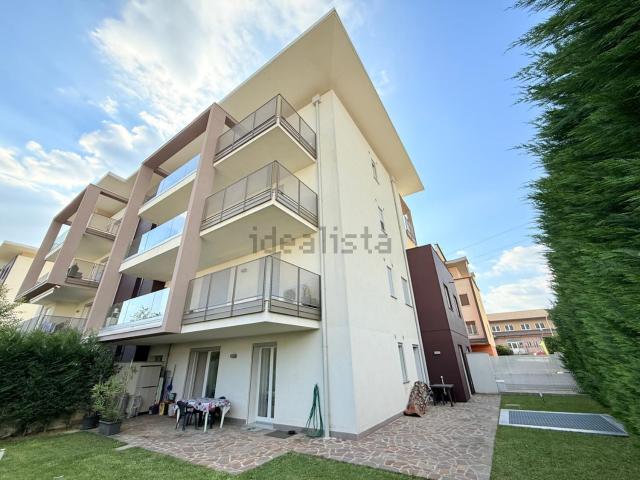 Appartamento in vendita a Grumello del Piano, Bergamo