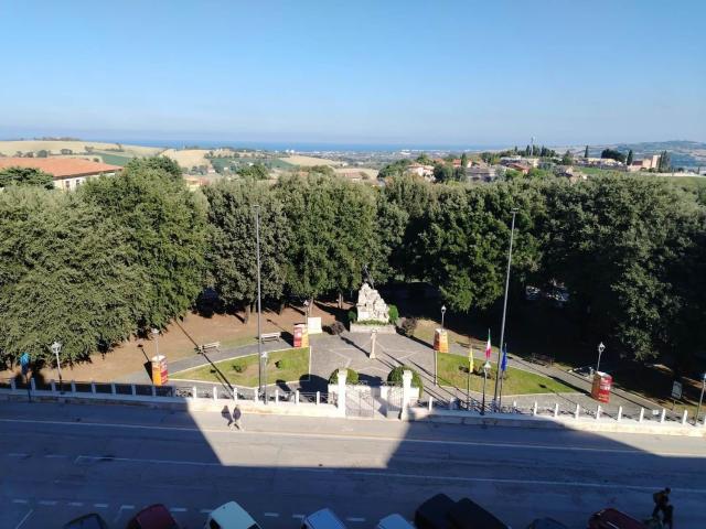 Appartamento in vendita a Mondolfo, Pesaro e Urbino