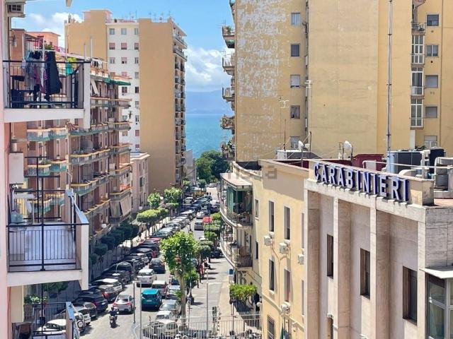 Appartamento in vendita a Fuori Porta, Torre Annunziata