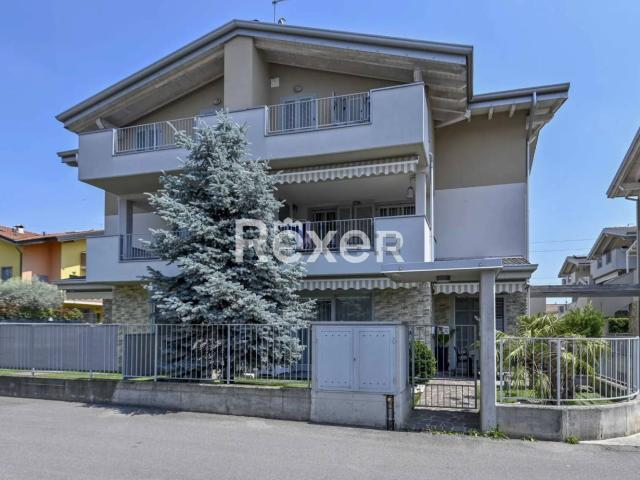 Appartamento in vendita a Osio Sotto, Lombardia