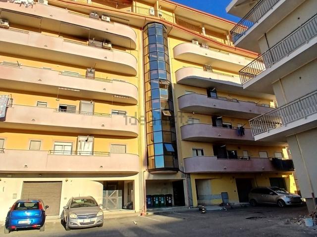 Appartamento in vendita a Calabria, Crotone