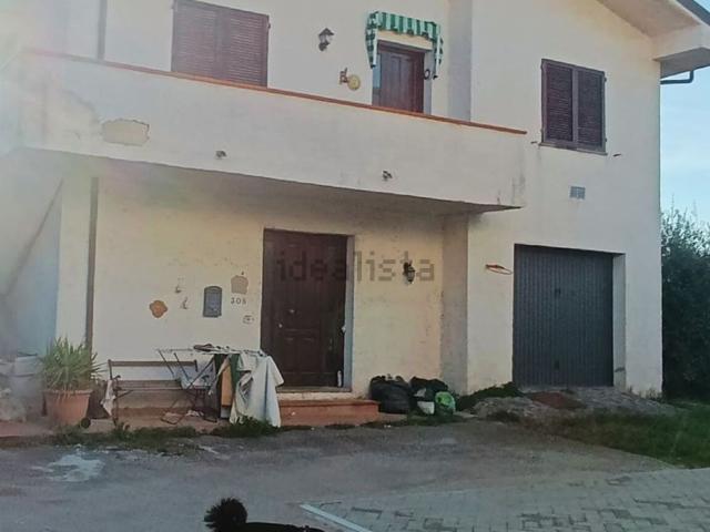 Appartamento in vendita a Montevettolini, Toscana