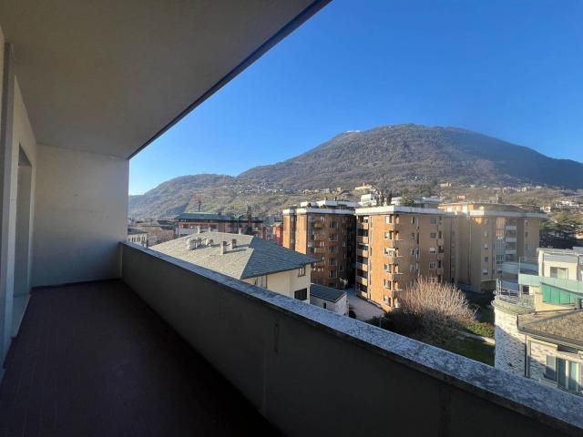 Appartamento in vendita a Campoledro, Sondrio