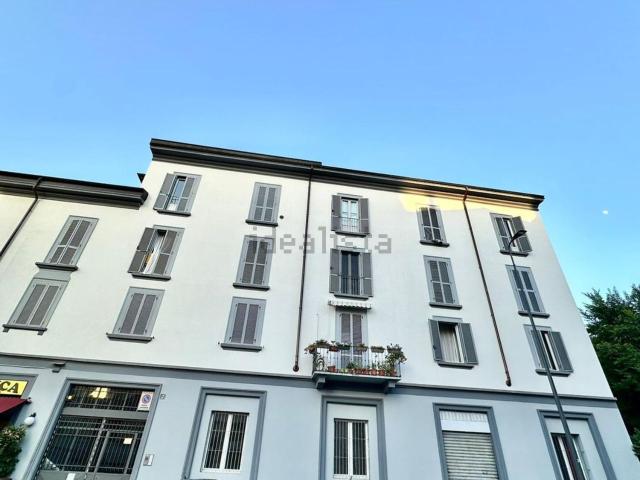 Appartamento in vendita a Municipio 8 di Milano, Milano