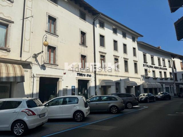 Appartamento in vendita a Tolmezzo, Friuli-Venezia Giulia