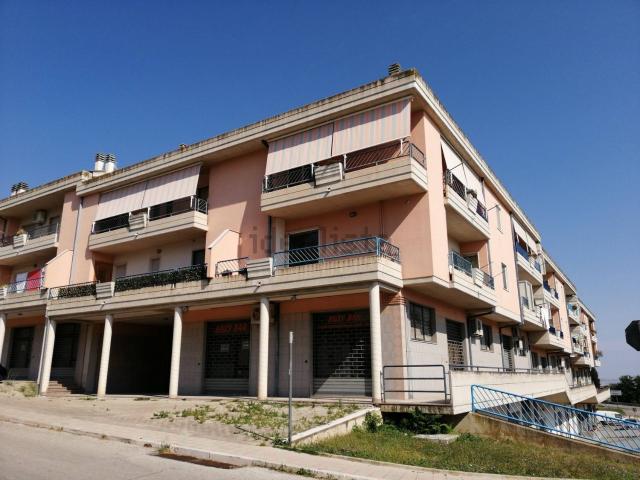Appartamento in vendita a Larino, Molise