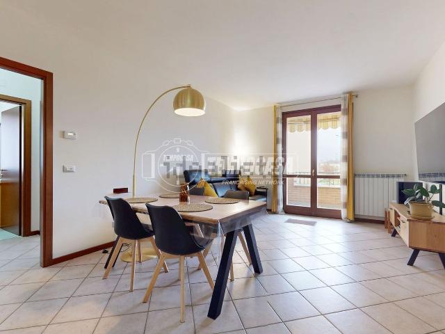 Appartamento in vendita a Montanara, Curtatone