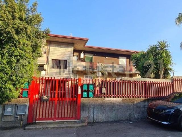 Appartamento in vendita a Mascalucia, Catania