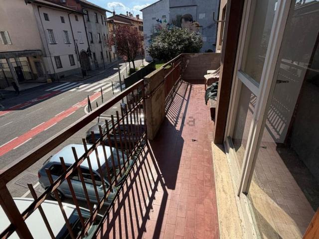 Appartamento in vendita a Suisio, Bergamo