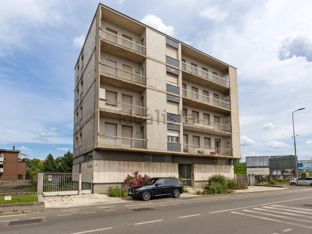 Appartamento in vendita a Bergamo, Lombardia