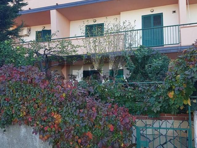 Appartamento in vendita a Pollina, Sicilia