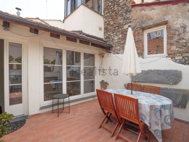 Appartamento in vendita a Albenga, Liguria