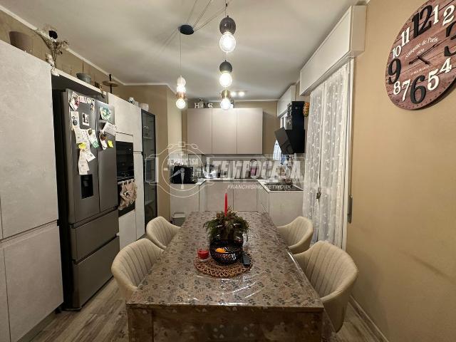 Appartamento in vendita a Formigine, Reggio Emilia