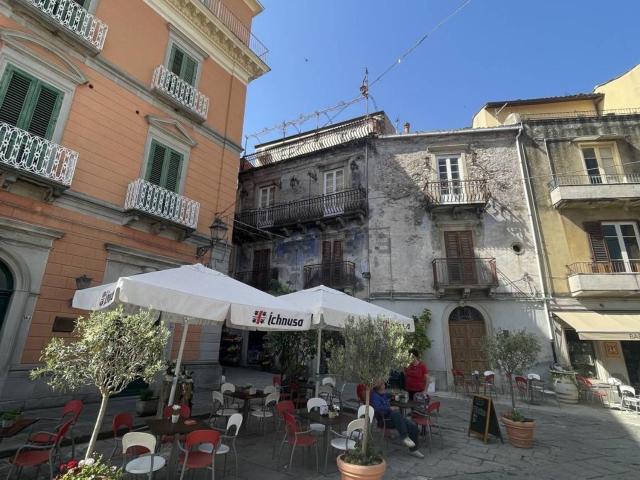 Appartamento in vendita a Novara Di Sicilia, Sicilia