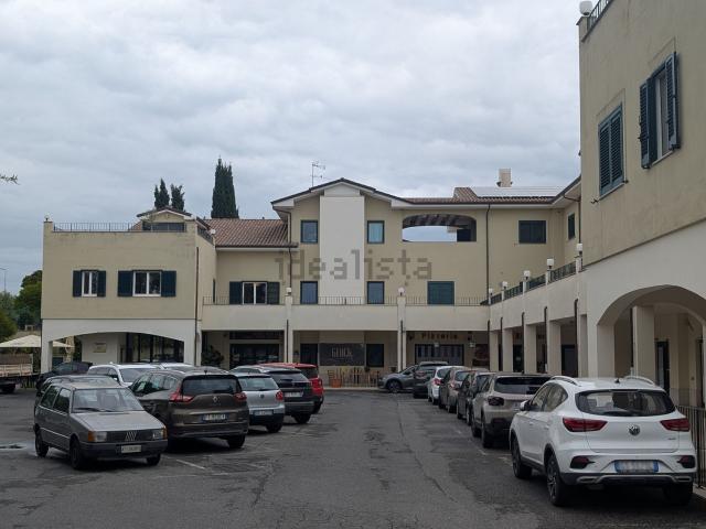 Appartamento in vendita a Acquaviva, Roma Capitale