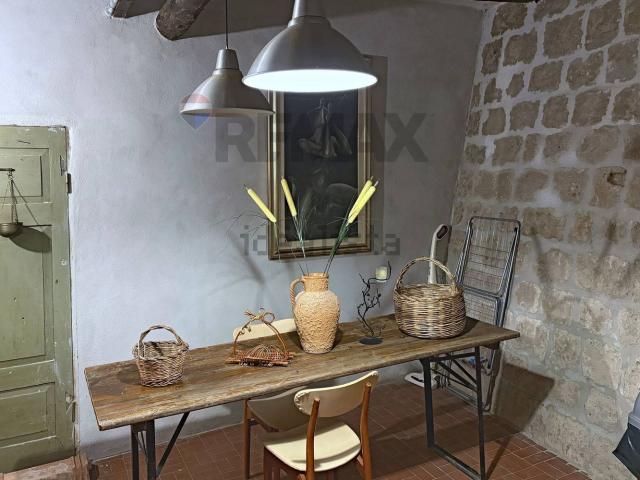 Appartamento in vendita a Marroneto, Santa Fiora