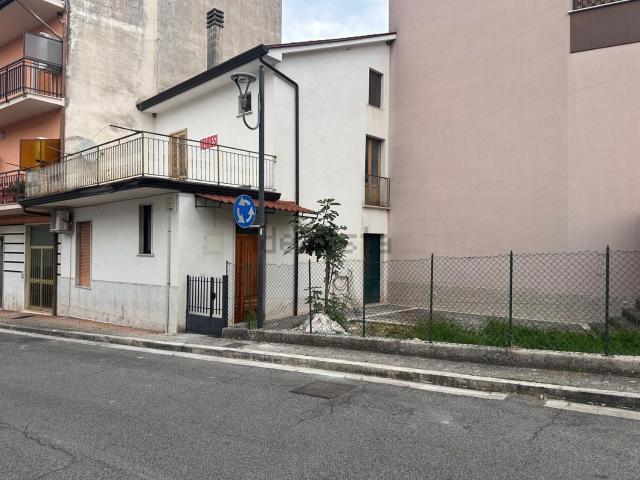 Appartamento in vendita a Sant'Apollinare, Frosinone