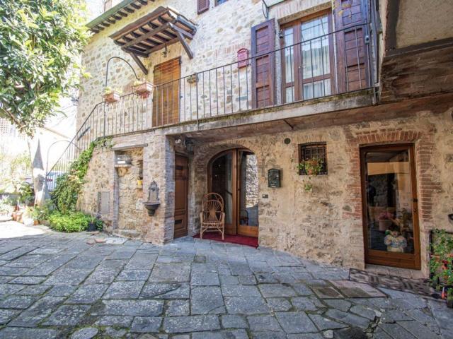 Appartamento in vendita a Castelnuovo Berardenga, Toscana