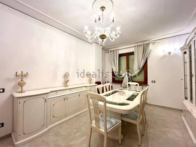 Appartamento in vendita a Pontedera, Toscana