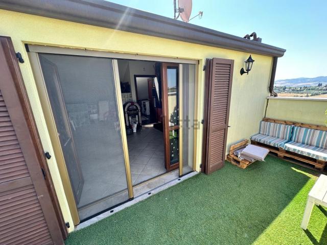 Appartamento in vendita a Pesaro, Pesaro E Urbino