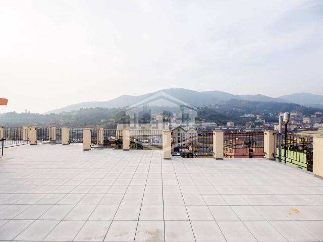 Appartamento in vendita a Val Polcevera, Serra Riccò