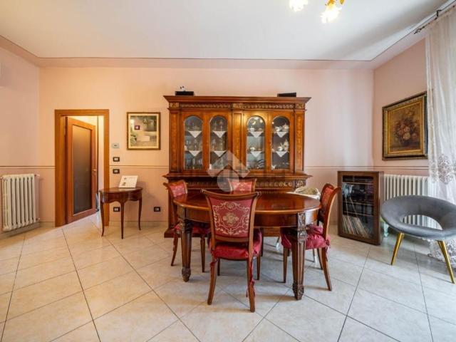 Appartamento in vendita a Re, Reggio Emilia