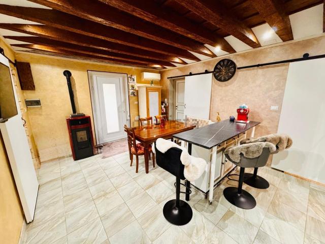 Appartamento in vendita a Legnago, Verona
