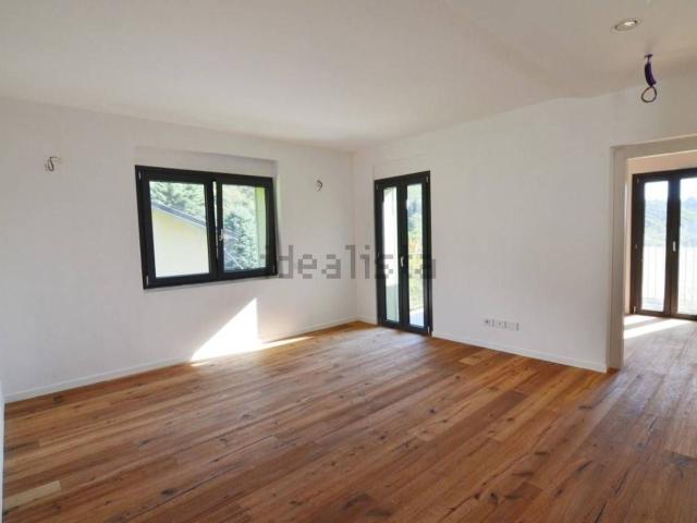Appartamento in vendita a Laorca, Lecco