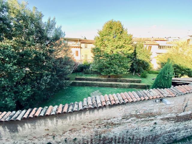 Appartamento in vendita a Centro, Marche