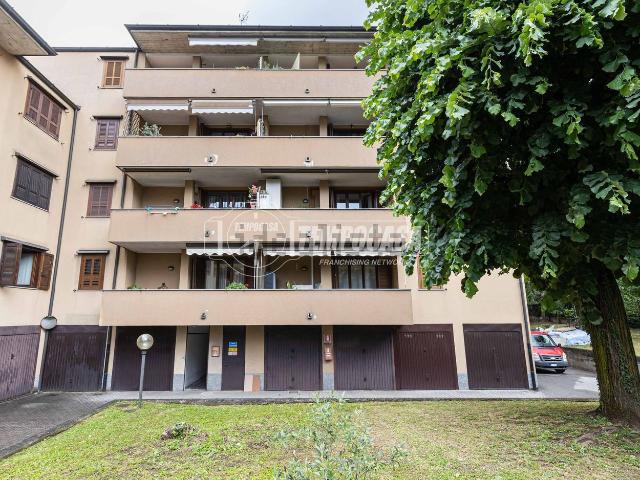 Appartamento in vendita a Robbiano, Giussano