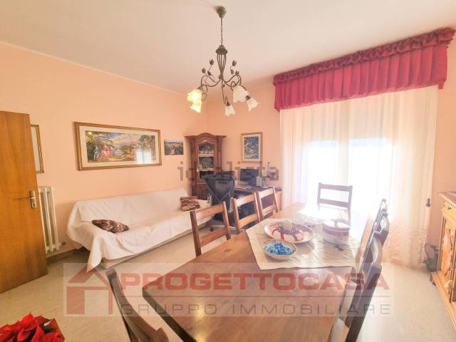 Appartamento in vendita a Molino, Marche