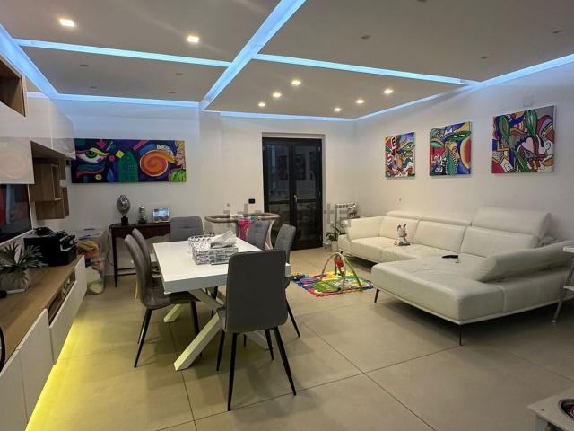 Appartamento in vendita a San Marcellino, Campania