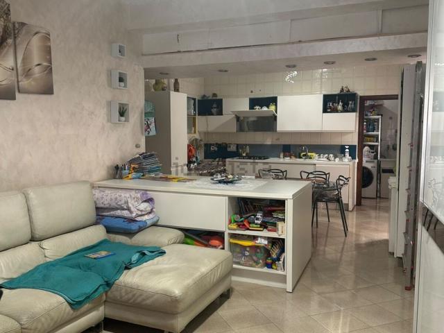Appartamento in vendita a Poggiomarino, Napoli