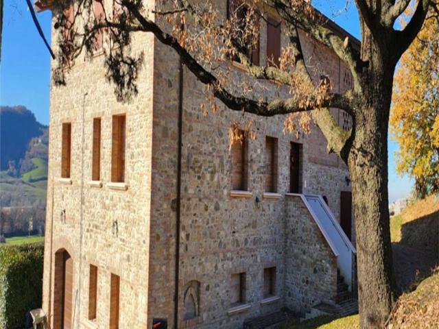 Appartamento in vendita a Unione dei comuni Valli del Reno, Lavino e Samoggia, Reggio Emilia